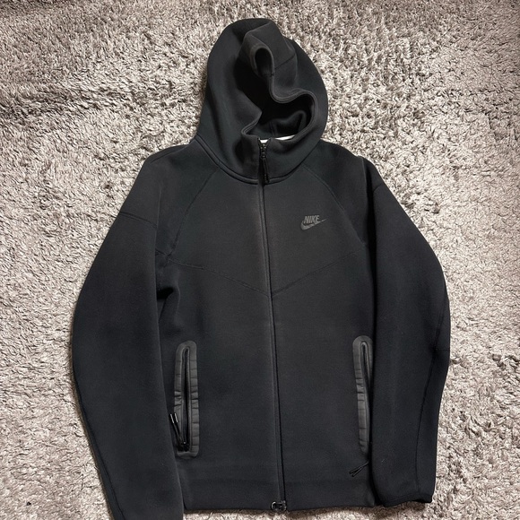 Nike Tech Zip Hoodie - Picture 2 of 5
